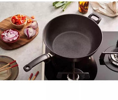 Fissler Adamant - Wokpan 26 cm – Inductie – Krasbestendige Antiaanbaklaag – Aluminium