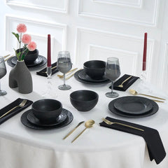 Karaca Solem Embossed. 18-delig servies van steengoed. zwart. elegant servies met borden en kommen. ideaal voor 6 personen