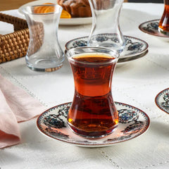 Karaca Nakkas - 12-delige Turkse Theeset voor 6 Personen – 130 ml – New Bone – Rood – Luxe Theeglazen met Schotels