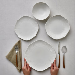 Karaca Bloom - 24-Delige New Bone Serviesset – 6 Personen – Wit – Luxe Servies