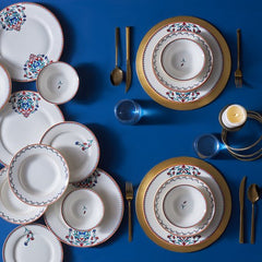 Karaca Nakkas - 24-delige Porseleinen Serviesset - 6 Persoons – Uniek Design – Porselein