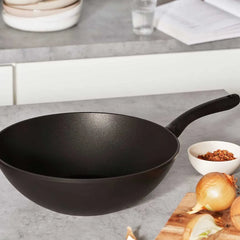 Fissler Cenit® - Wok Pan - Inductie Geschikt -28 cm - Zwart