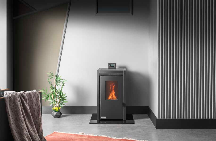 TP-06 Air Pelletkachel – 9 kW – 12 kg Inhoud – Zwart - Ø80 mm Rookgasafvoer – 92% Rendement – 72 kg