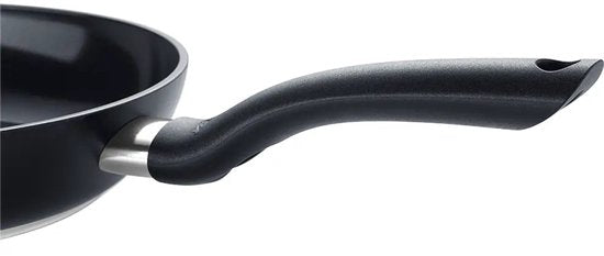Fissler Essential - Koekenpan 26 cm – RVS – Inductie – PFAS-vrij – Geschikt voor Alle Warmtebronnen
