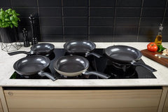 Fissler Essential - Koekenpan 26 cm – RVS – Inductie – PFAS-vrij – Geschikt voor Alle Warmtebronnen