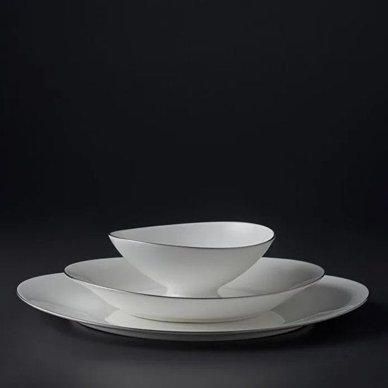 Jumbo Moon Platin - Serviesset 64-delig – 12 Personen – Wit/Zilver – Luxe New Bone Dinerservies met Schalen en Soepterrine