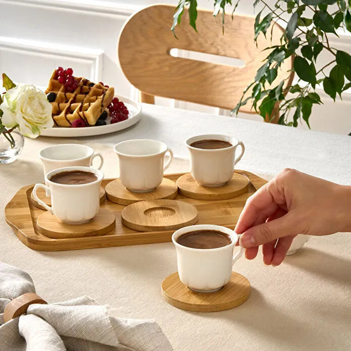 Karaca Koffiekopjes Set 6 Personen – 90 ml – Met Bamboe Dienblad – Porselein – Koffieset Compleet
