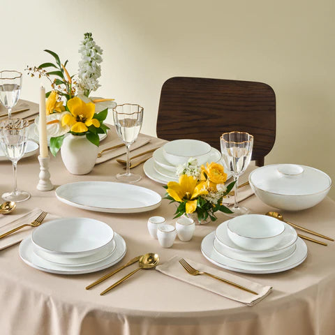 Karaca Meridian - 55-Delig Servies – 12 Persoons – Fine Bone Serviesset – Goud – Dinerborden Dessertborden Kommen