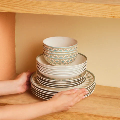 Karaca Forever Dorothy - 53-Delig Servies – 12 Persoons – New Bone Serviesset – Dinerborden Kommen Dessertborden