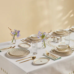 Karaca Forever Dorothy - 53-Delig Servies – 12 Persoons – New Bone Serviesset – Dinerborden Kommen Dessertborden
