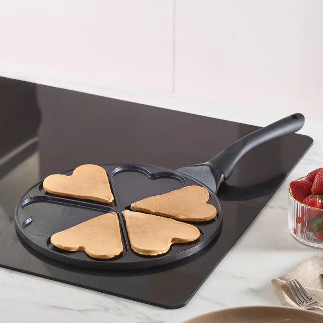 Karaca Fluffy Love - Pannenkoekpan 26 cm – Keramische Antiaanbaklaag – Inductie Geschikt – Zwart