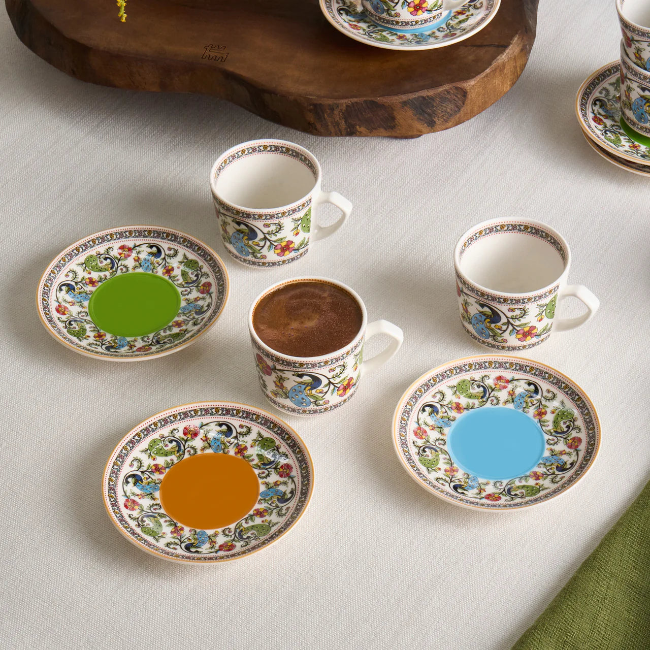 Karaca Yasemen - New Bone Koffiekopjesset voor 6 Personen – 12-delig – Espresso & Turkse Koffiekopjes – 80 ml – Multicolor