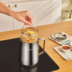 Karaca Minifry - RVS Frituurpan met Zeef 2 Liter – 18/10 Roestvrij Staal – Oliefilter – Zilver