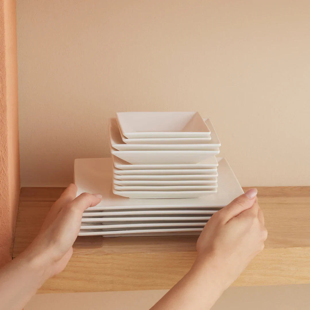 Karaca Trend Emboss 32-delige Ontbijtset – Vierkant – Servies voor 6 Personen – Wit Reliëf Design