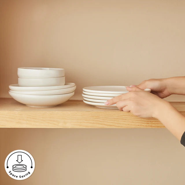 Karaca Stream Meridian - New Serviesset – 24-Delig – 6 Personen – Wit met Gouden Details – Luxe Bone Servies