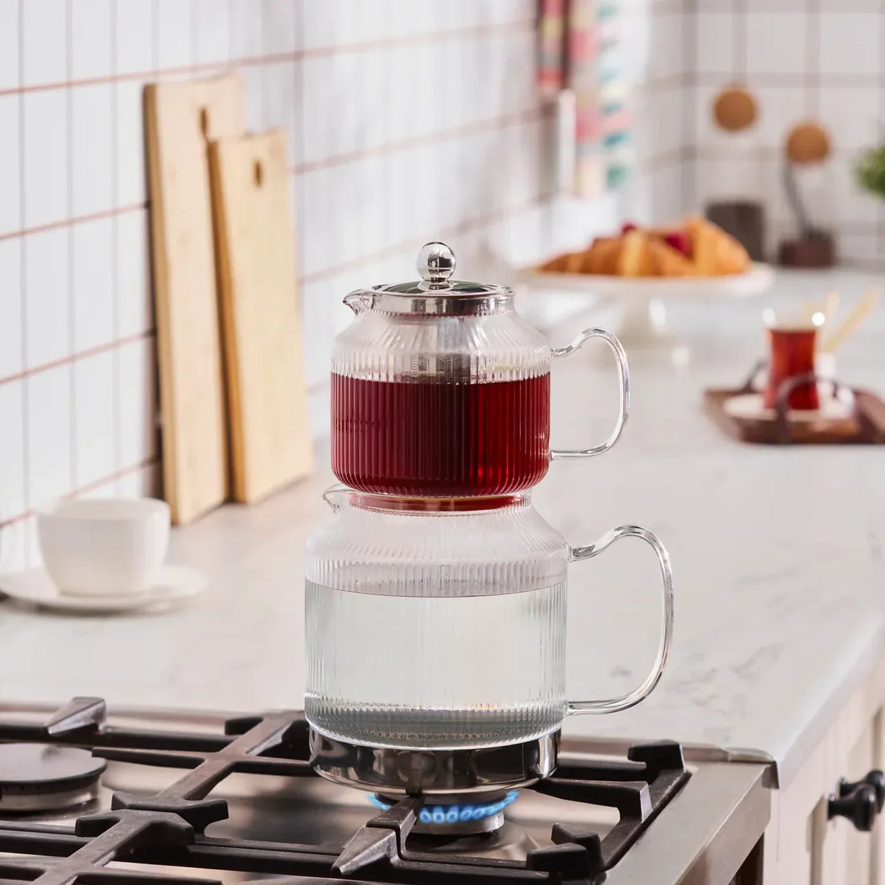Karaca Kelly XL - Glazen Theepot - Borosilicaatglas - 2000 ml - Geschikt Voor alle Warmtebronnen