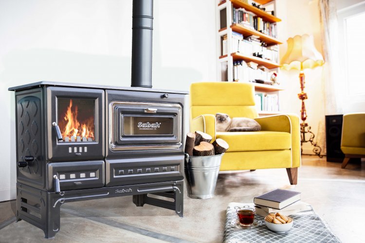 S12UC Sabah Open Haard Met Oven (Op Voet) – Houtkachels met Vuurvaste Steen– Gietijzer Haardkachel- Mat Zwart – 7,99 KW – Inclusief Haak en Schraper