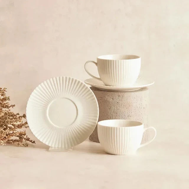 Karaca Seashell – 12-delig – Porseleinen Theekopjes met Schotels – 200 ml – Set van 6