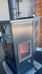 PLT02 Sabah Pelletkachel met Oven – Efficiënte Verwarming & Bakfunctionaliteit, 13 kg Capaciteit, 75-80 m², Mat Zwart - Inclusief: schraper, haak en Bakplaat