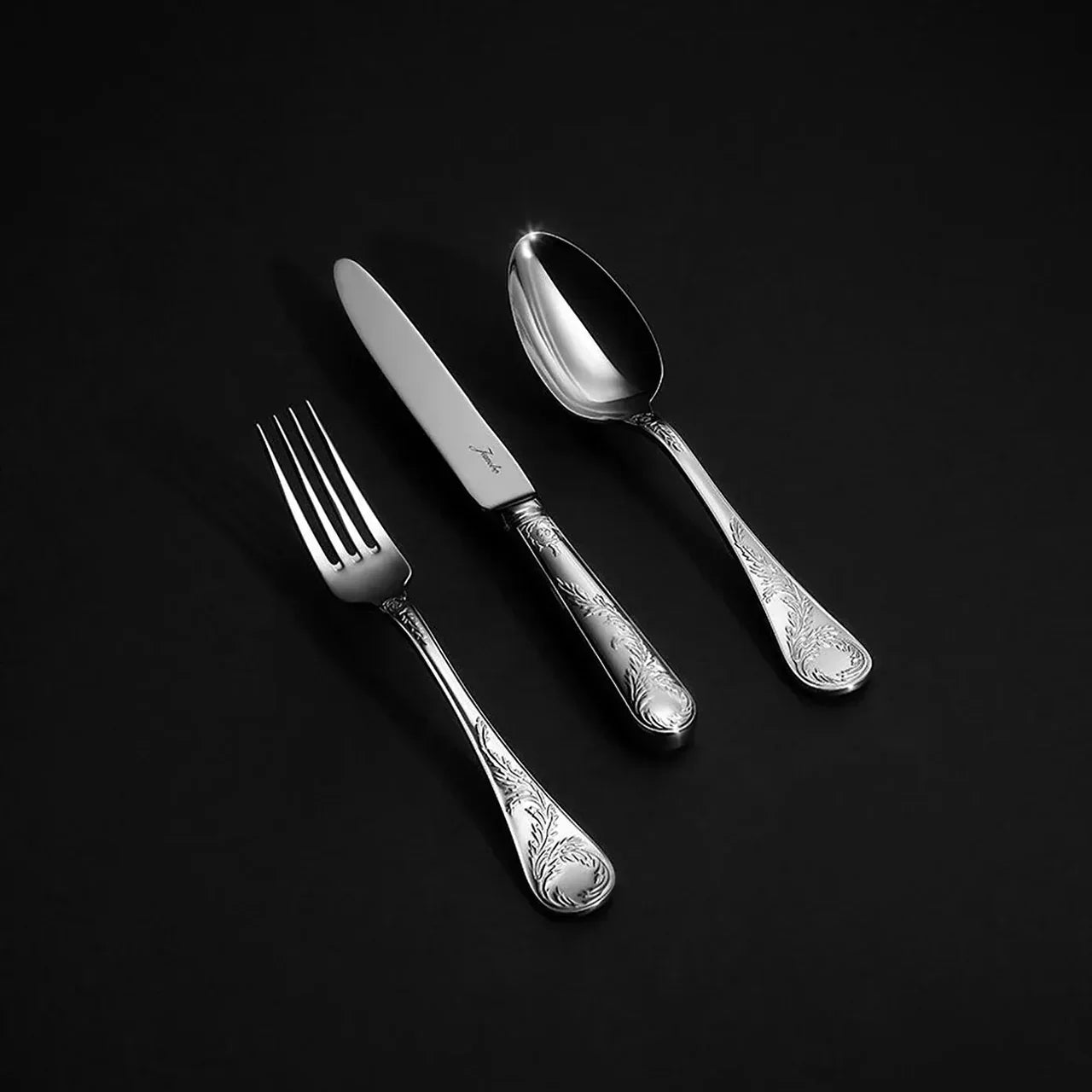 Jumbo 9700 - 84-delige RVS Bestekset - 12 Persoons