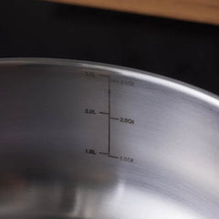 Karaca Elite - RVS Inductie Lage Casserole met Deksel – 24 cm – Zilver – Geschikt voor Inductie