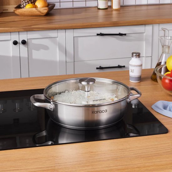 Karaca Elite - RVS Inductie Lage Kookpan met Deksel – 26 cm – Zilver – Geschikt voor Inductie – Duurzaam Roestvrij Staal